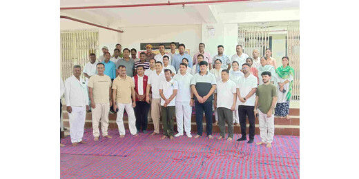 अंतरराष्ट्रीय योग दिवस पर व्यवहार न्यायालय परिसर में योगाभ्यास कार्यक्रम आयोजित